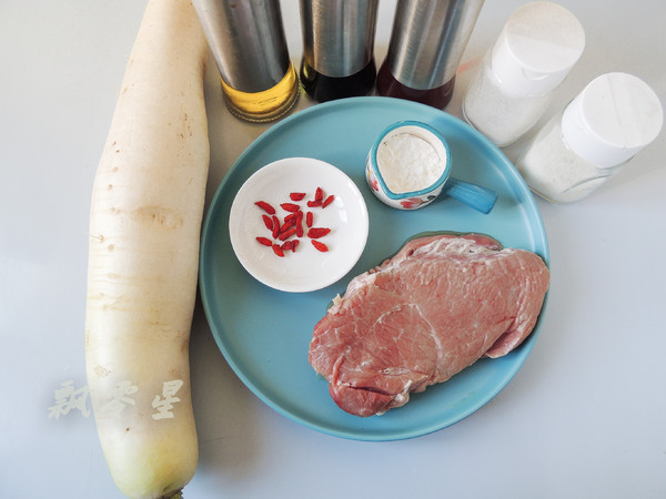 白蘿卜釀肉的做法-家常味蒸菜譜-易網<a href=http://m.aoa7937.com/ target=_blank class=infotextkey>健康養生</a>網 白蘿卜釀肉的做法-家常味蒸菜譜