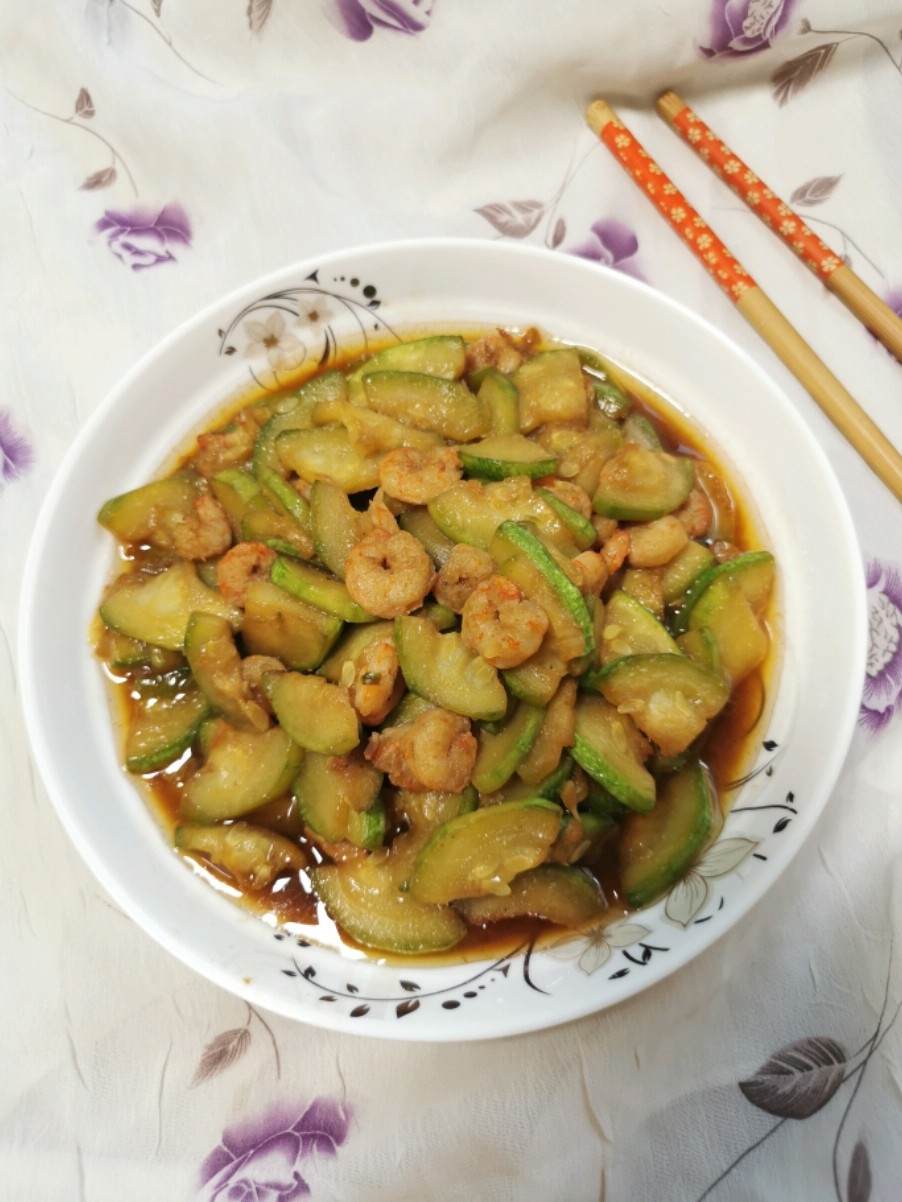 西葫蘆炒蝦仁的做法-咸鮮味炒菜譜