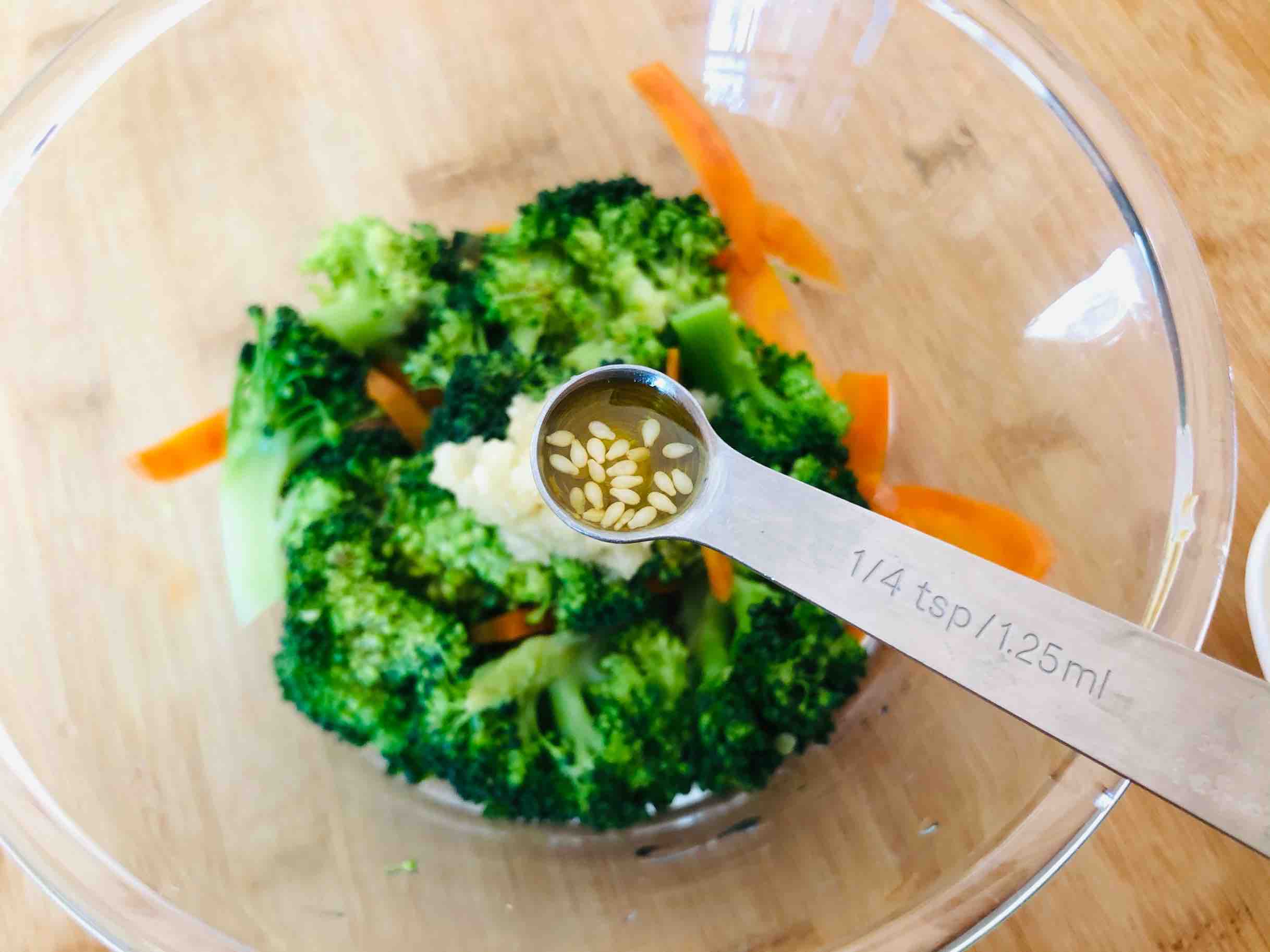 蒜蓉西蘭花的做法-咸鮮味拌菜譜-易網健康養生網 蒜蓉西蘭花的做法-咸鮮味拌菜譜