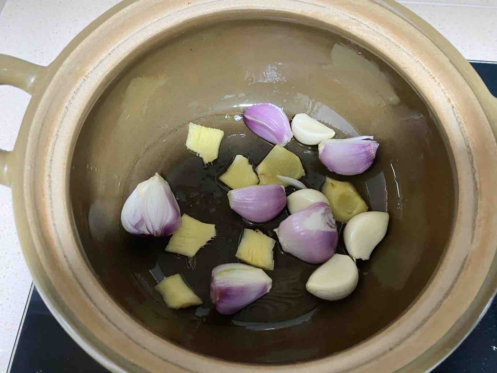 砂鍋雞煲的做法-咸鮮味砂鍋菜譜-易網(wǎng)健康養(yǎng)生網(wǎng) 砂鍋雞煲的做法-咸鮮味砂鍋菜譜