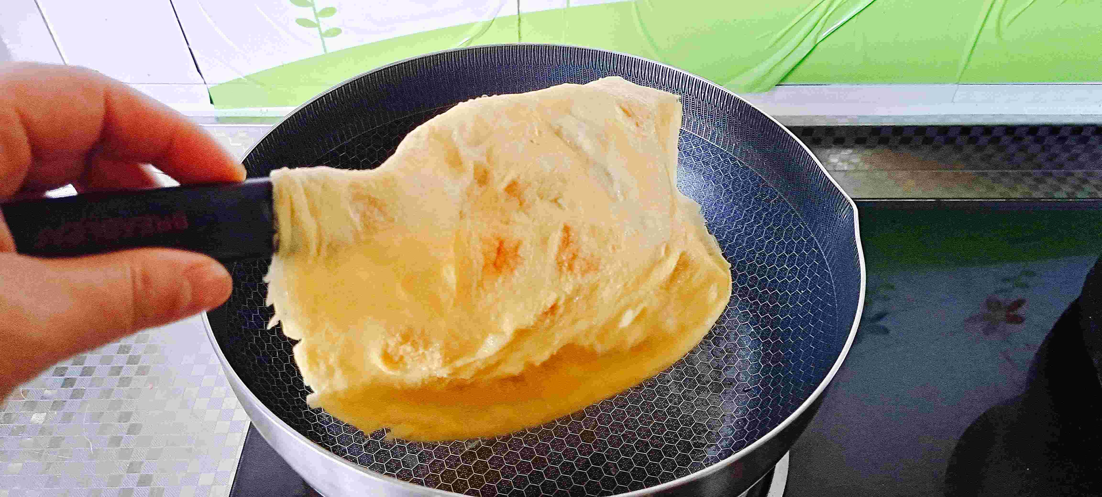 土豆的高大上做法,春節(jié)家宴備受歡迎…土豆泥黃金卷的做法-咸鮮味其它工藝菜譜-易網(wǎng)健康養(yǎng)生網(wǎng) 土豆的高大上做法,春節(jié)家宴備受歡迎…土豆泥黃金卷的做法-咸鮮味其它工藝菜譜