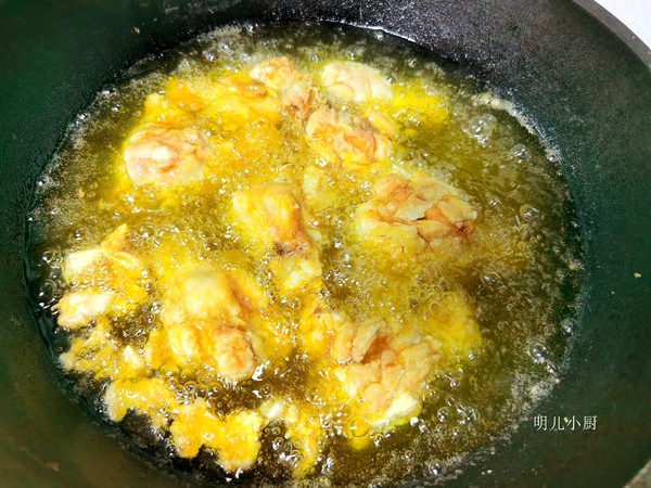 新奧爾良炸雞的做法-家常味炸菜譜-易網健康養(yǎng)生網 新奧爾良炸雞的做法-家常味炸菜譜