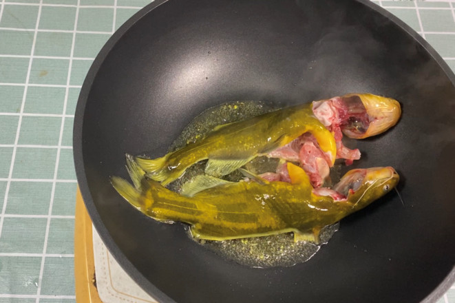 鮮掉眉毛的黃骨魚豆腐湯的做法-家常味煮菜譜-易網健康養生網 鮮掉眉毛的黃骨魚豆腐湯的做法-家常味煮菜譜