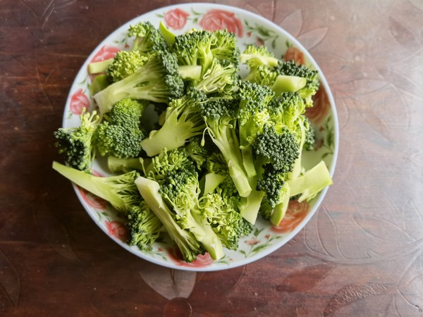 素菜西蘭花的做法-家常味炒菜譜