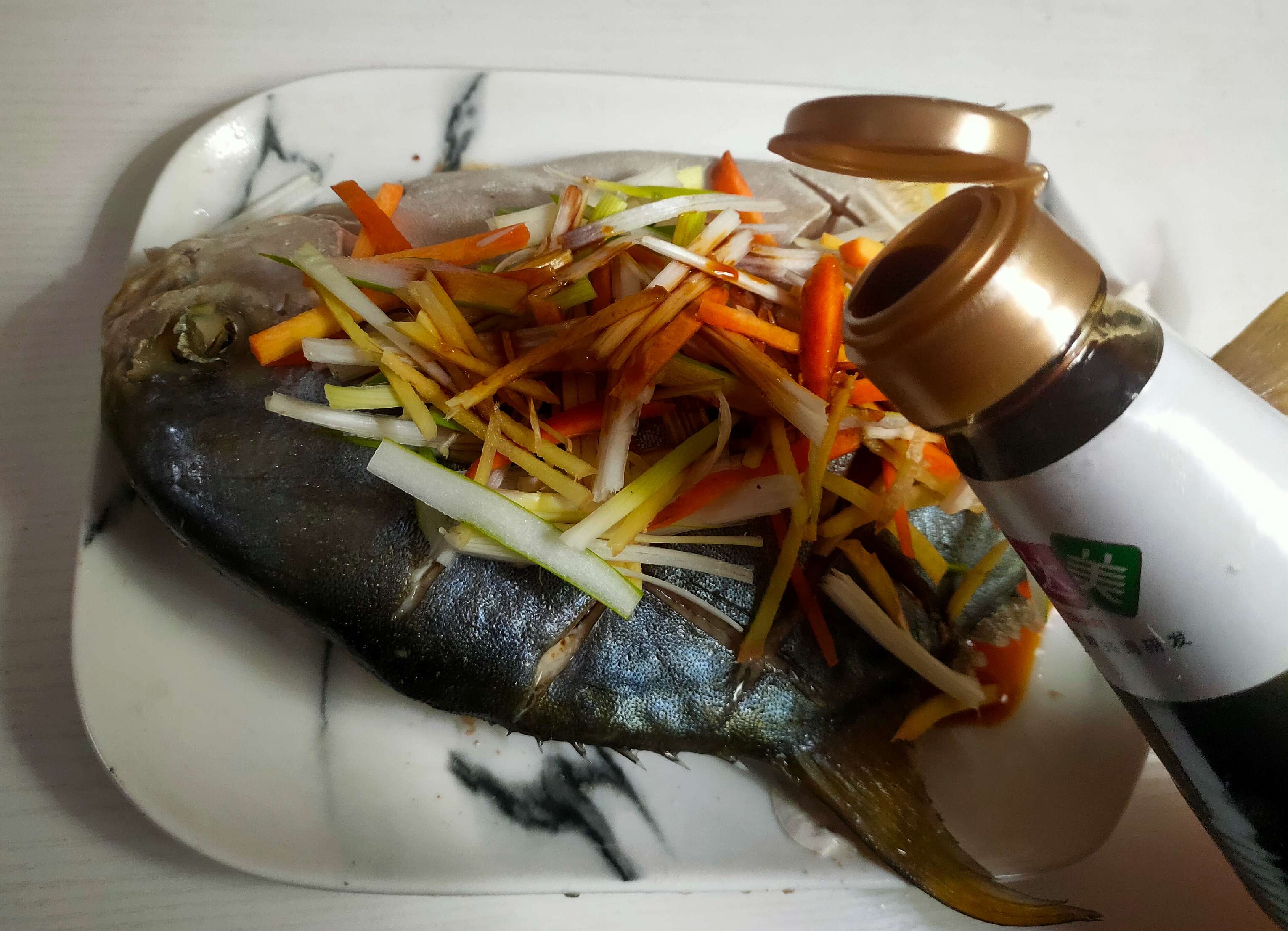 清蒸金鯧魚(yú)的做法-家常味蒸菜譜