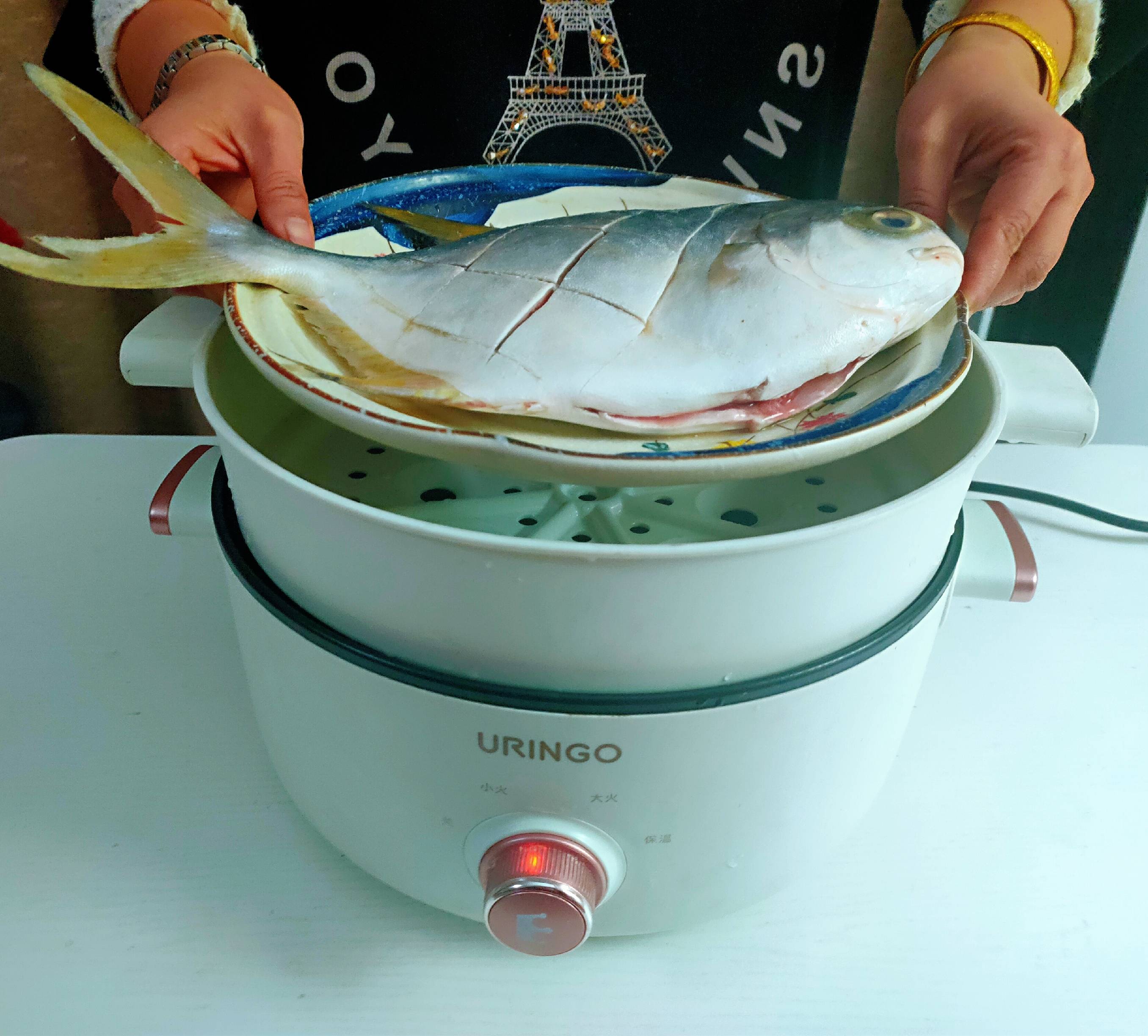 清蒸金鯧魚(yú)的做法-家常味蒸菜譜