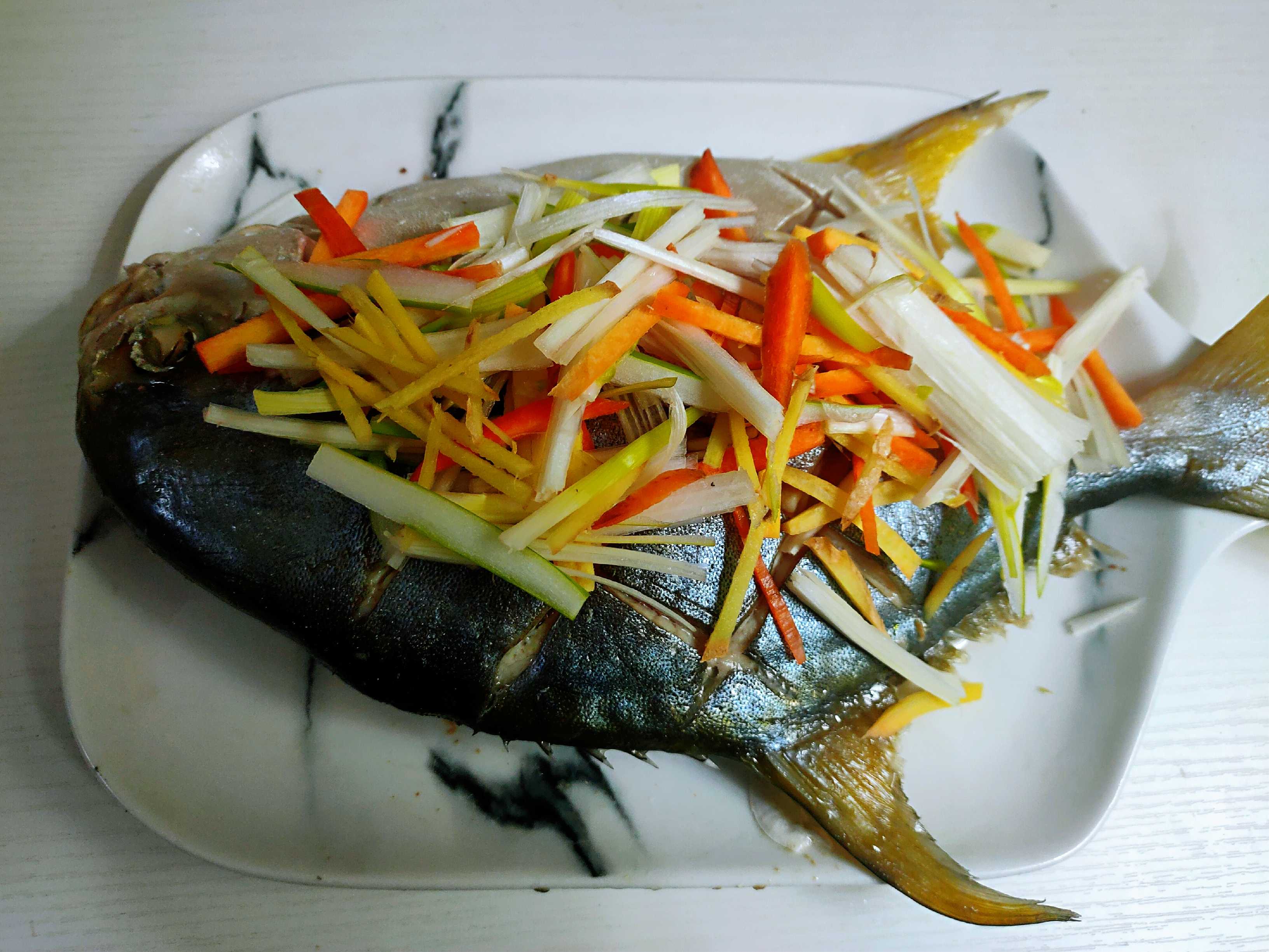 清蒸金鯧魚(yú)的做法-家常味蒸菜譜