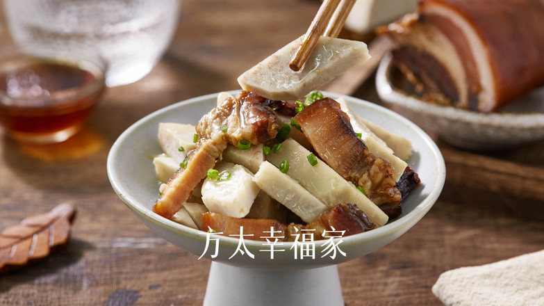 臘肉燜香芋的做法-家常味煮菜譜-易網健康養生網 臘肉燜香芋的做法-家常味煮菜譜