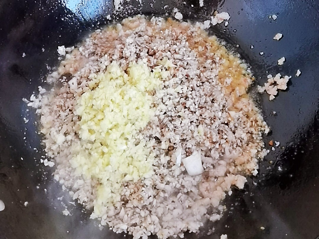 百搭萬能香菇肉醬-1勺醬拌面又拌飯,多吃兩三碗,不是窮是太好吃的做法-咸鮮味炒菜譜-易網健康養生網 百搭萬能香菇肉醬-1勺醬拌面又拌飯,多吃兩三碗,不是窮是太好吃的做法-咸鮮味炒菜譜
