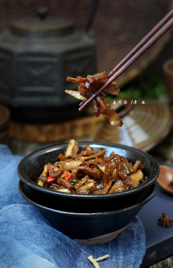 五香醬蘿卜干的做法-五香味泡菜譜-易網健康養生網 五香醬蘿卜干的做法-五香味泡菜譜