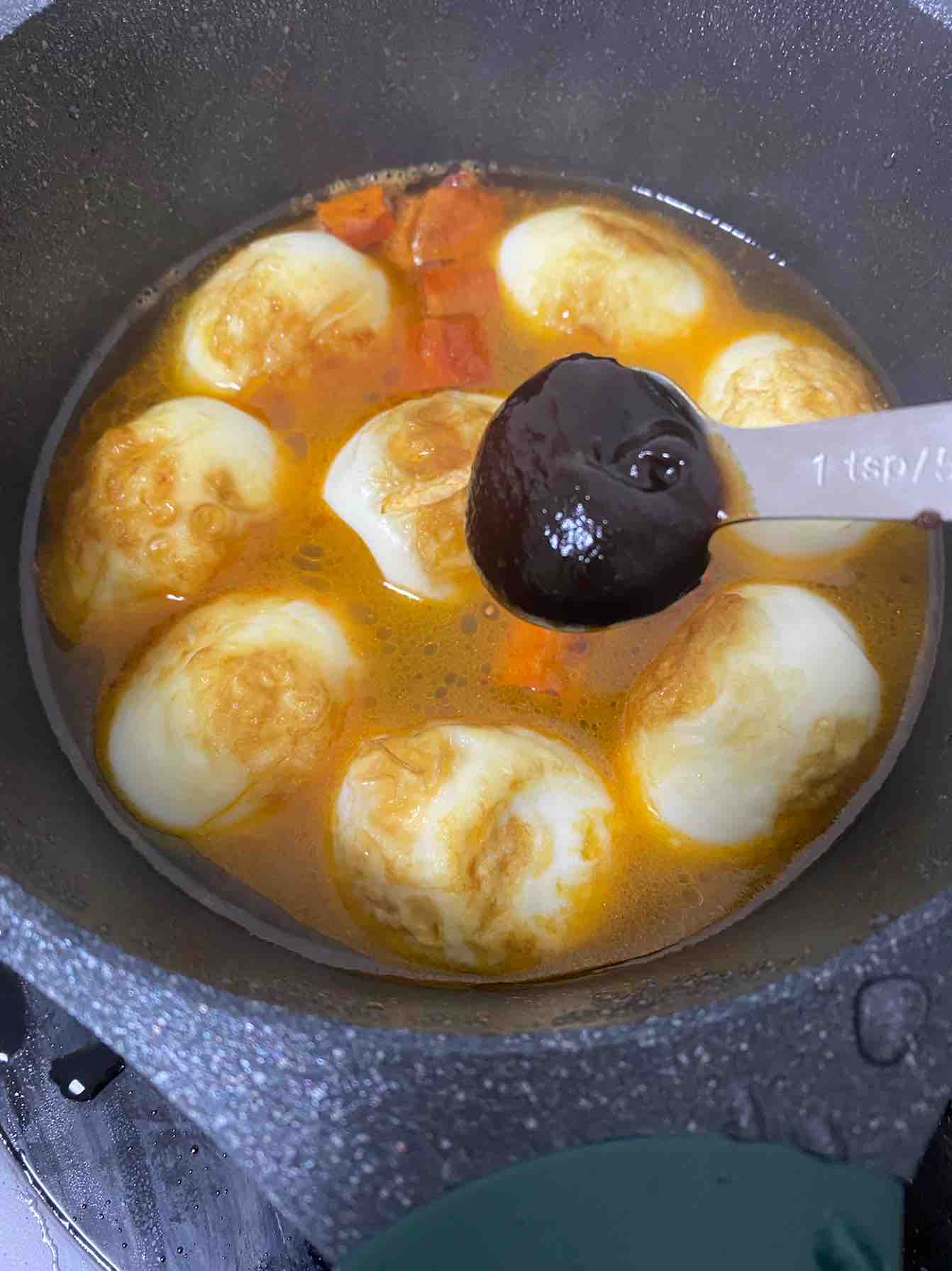 爆汁虎皮雞蛋的做法-家常味煎菜譜-易網健康養生網 爆汁虎皮雞蛋的做法-家常味煎菜譜