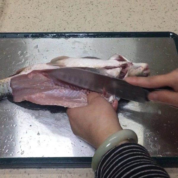 麻辣烤魚的做法-香辣味烤菜譜-易網<a href=http://m.aoa7937.com/ target=_blank class=infotextkey>健康養生</a>網 麻辣烤魚的做法-香辣味烤菜譜