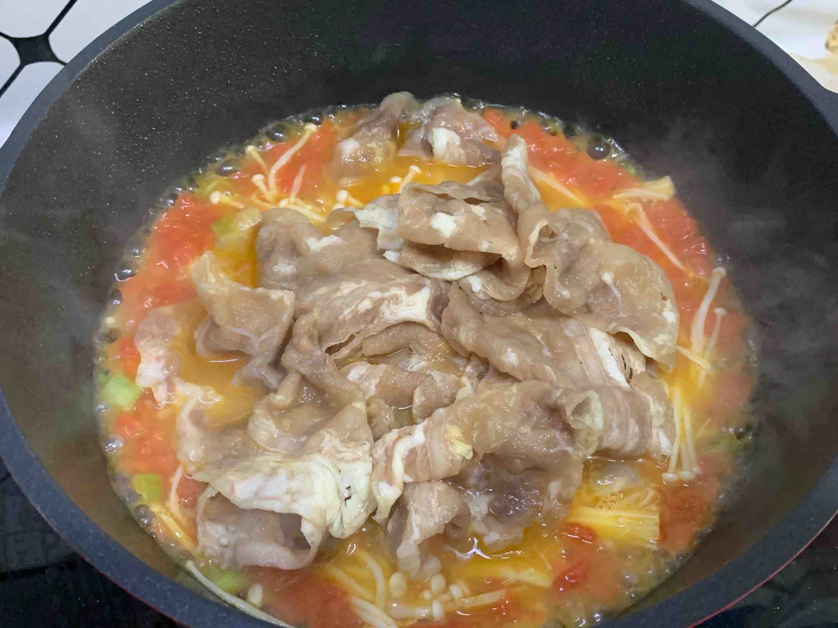 懶人版酸湯肥牛??暖胃下飯的做法-香辣味炒菜譜-易網(wǎng)健康養(yǎng)生網(wǎng) 懶人版酸湯肥牛??暖胃下飯的做法-香辣味炒菜譜