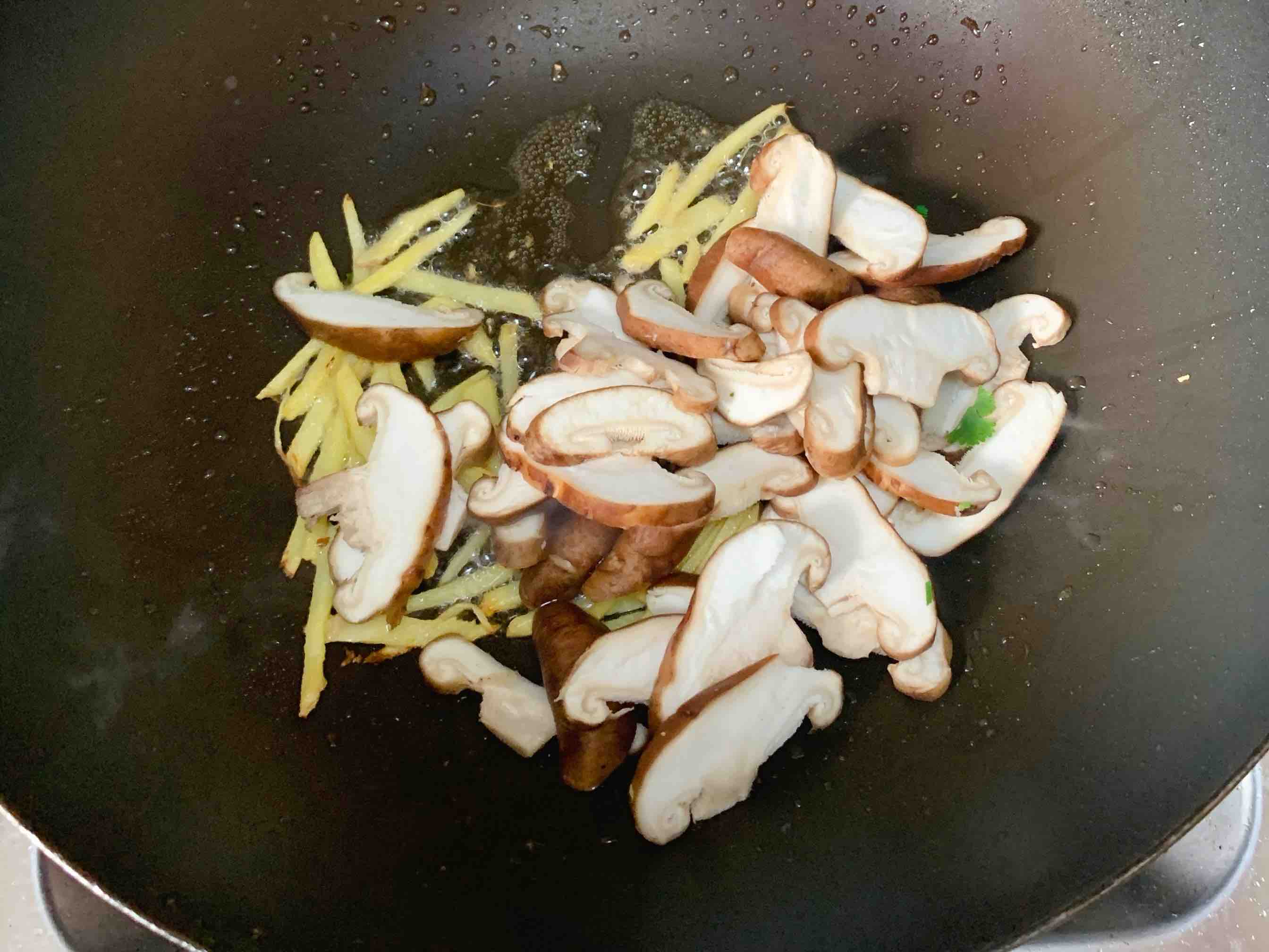 香菜炒肉的做法-家常味炒菜譜