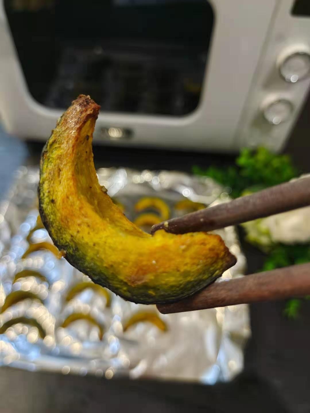 黑胡椒風味烤貝貝南瓜的做法-家常味烤菜譜