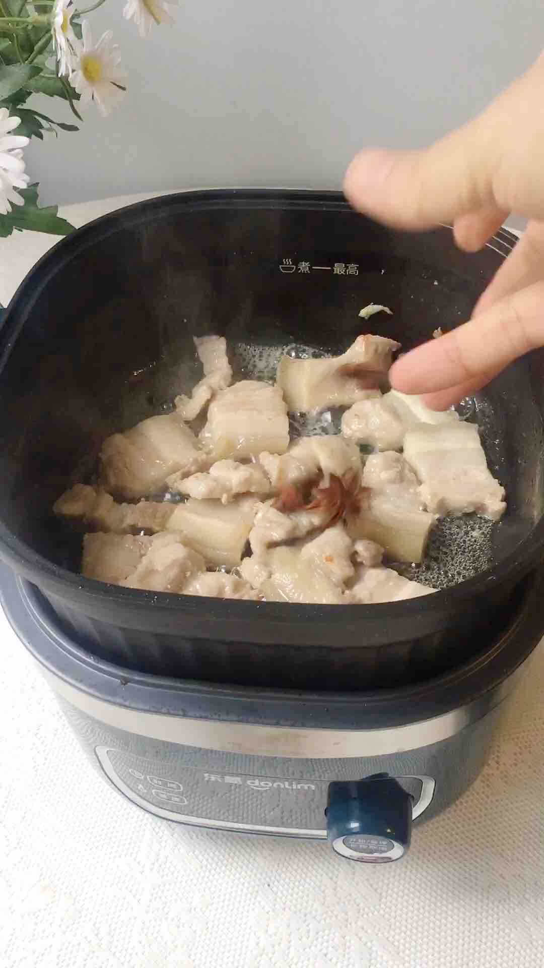 白菜豬肉燉粉條的做法-家常味煮菜譜-易網健康養生網 白菜豬肉燉粉條的做法-家常味煮菜譜