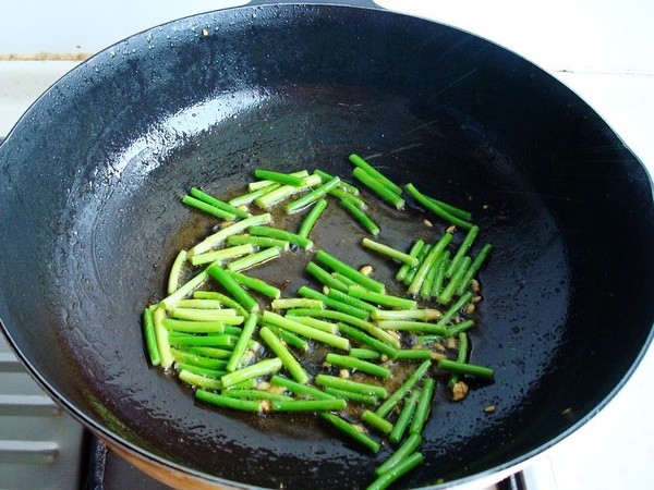 香菇羊肉拌皮帶面的做法-家常味炒菜譜-易網(wǎng)健康養(yǎng)生網(wǎng) 香菇羊肉拌皮帶面的做法-家常味炒菜譜