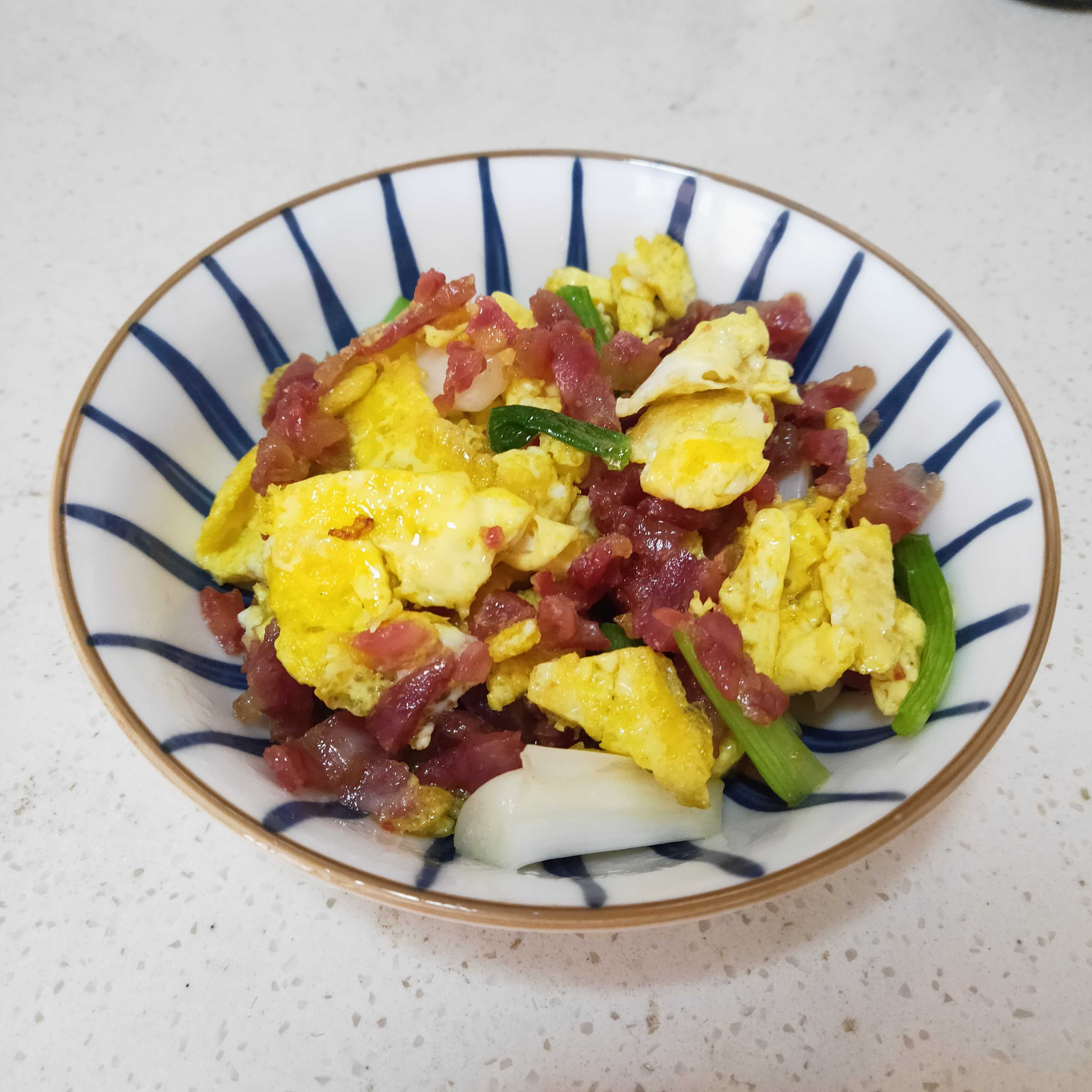 臘腸炒肉的做法-家常味炒菜譜-易網健康養生網 臘腸炒肉的做法-家常味炒菜譜