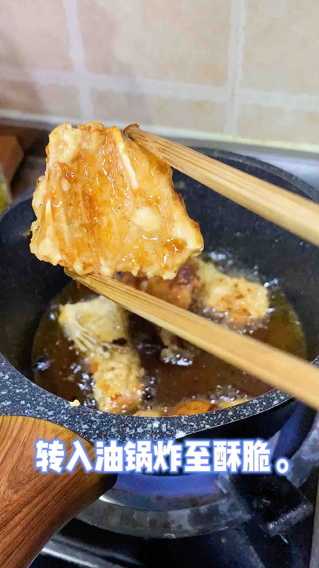 冰箱里的凍魚(yú)怎么做好吃呢?今天就來(lái)一份香焗凍魚(yú),吃出鮮魚(yú)的感覺(jué)。的做法-咸鮮味焗菜譜-易網(wǎng)健康養(yǎng)生網(wǎng) 冰箱里的凍魚(yú)怎么做好吃呢?今天就來(lái)一份香焗凍魚(yú),吃出鮮魚(yú)的感覺(jué)。的做法-咸鮮味焗菜譜