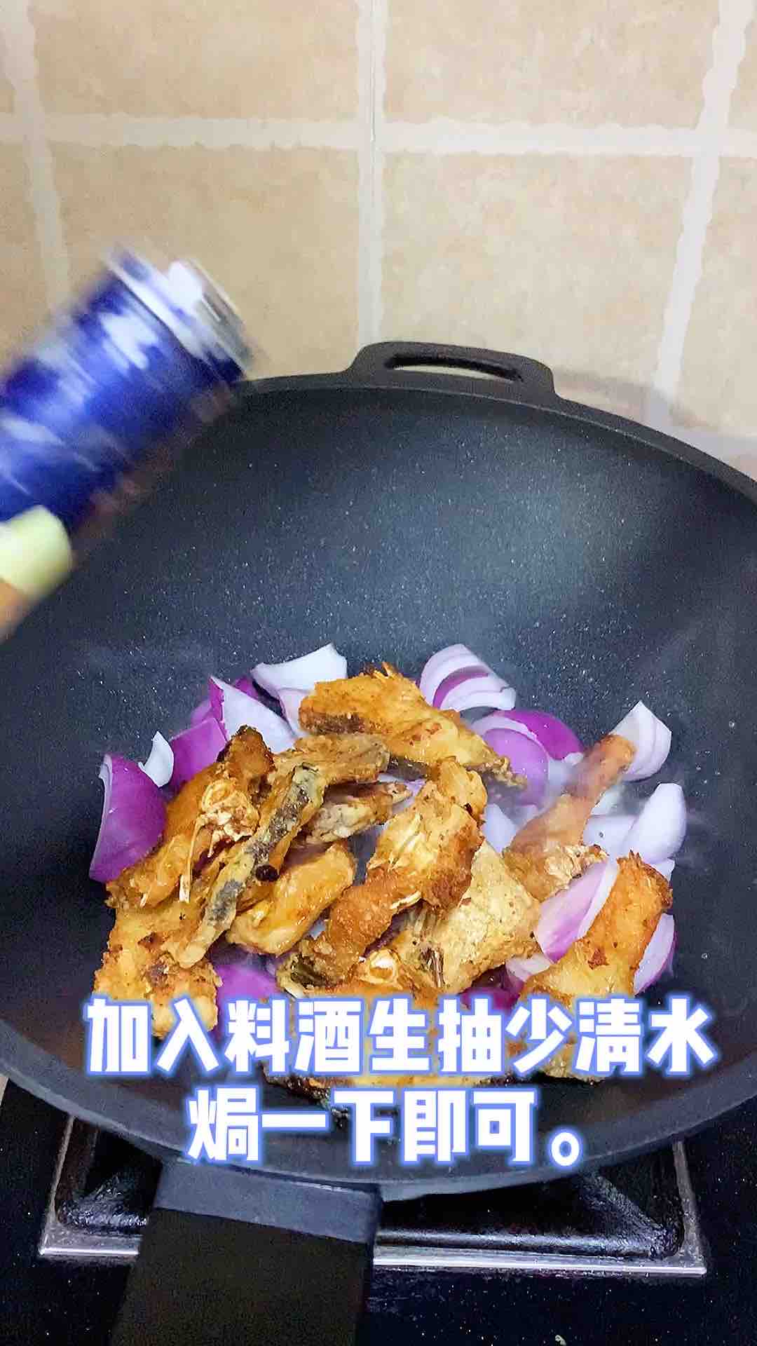冰箱里的凍魚(yú)怎么做好吃呢?今天就來(lái)一份香焗凍魚(yú),吃出鮮魚(yú)的感覺(jué)。的做法-咸鮮味焗菜譜-易網(wǎng)健康養(yǎng)生網(wǎng) 冰箱里的凍魚(yú)怎么做好吃呢?今天就來(lái)一份香焗凍魚(yú),吃出鮮魚(yú)的感覺(jué)。的做法-咸鮮味焗菜譜
