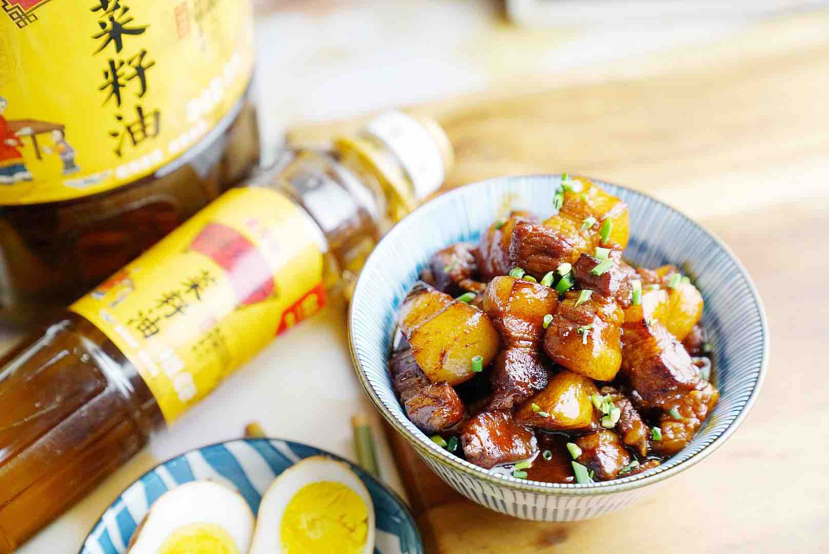 年菜少不了的紅燒肉。的做法-家常味燒菜譜-易網(wǎng)健康養(yǎng)生網(wǎng) 年菜少不了的紅燒肉。的做法-家常味燒菜譜