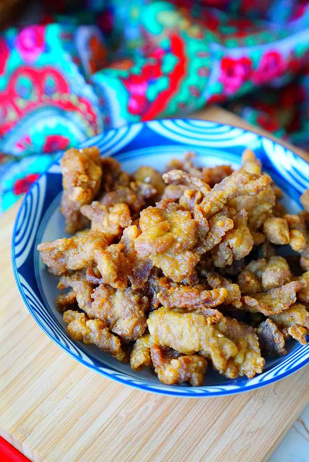 酥肉,年的味道的做法-家常味炸菜譜-易網健康養生網 酥肉,年的味道的做法-家常味炸菜譜