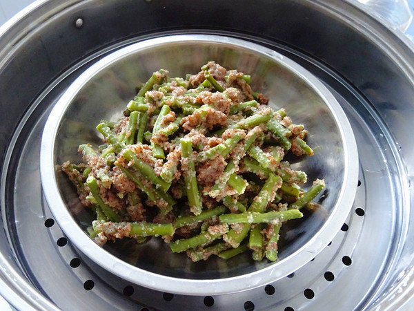 黑麥蒸豇豆的做法-蔥香味蒸菜譜-易網健康養生網 黑麥蒸豇豆的做法-蔥香味蒸菜譜
