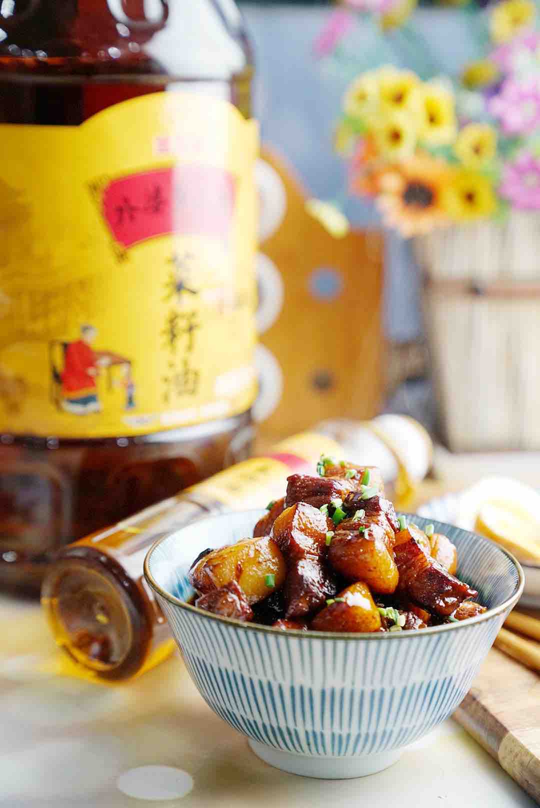 年菜少不了的紅燒肉。的做法-家常味燒菜譜-易網(wǎng)健康養(yǎng)生網(wǎng) 年菜少不了的紅燒肉。的做法-家常味燒菜譜