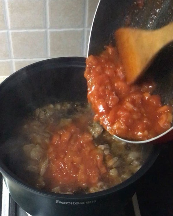 番茄牛腩鍋的做法-酸甜味燉菜譜-易網健康養生網 番茄牛腩鍋的做法-酸甜味燉菜譜
