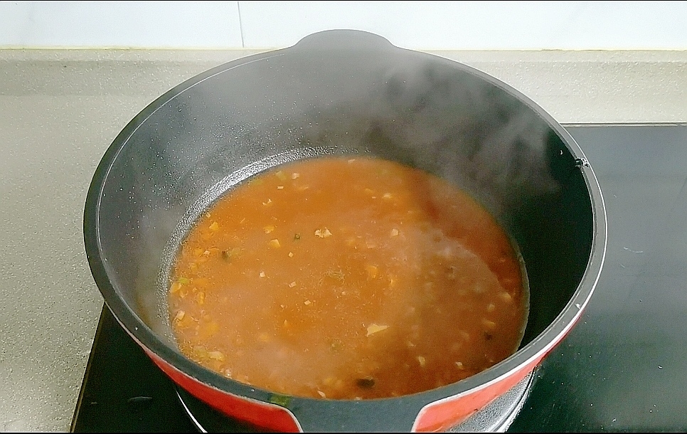 香辣牛腱子，香辣開胃，好吃又饞人的做法-香辣味燉菜譜
