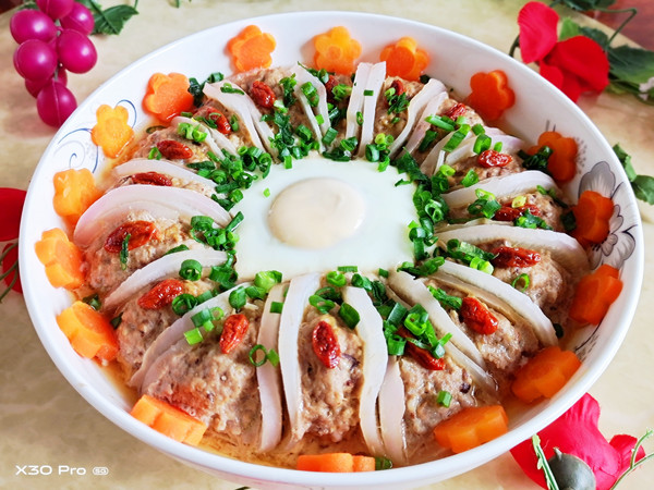 花開富貴(蘿卜蒸肉)的做法-咸鮮味蒸菜譜-易網(wǎng)健康養(yǎng)生網(wǎng) 花開富貴(蘿卜蒸肉)的做法-咸鮮味蒸菜譜