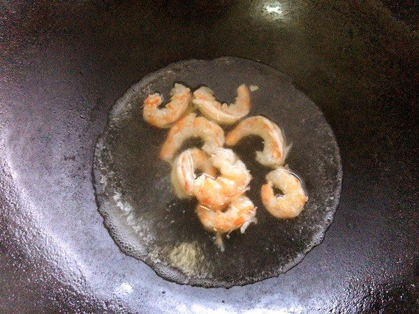 雜粒炒蝦仁，多彩又可愛的做法-咸鮮味炒菜譜