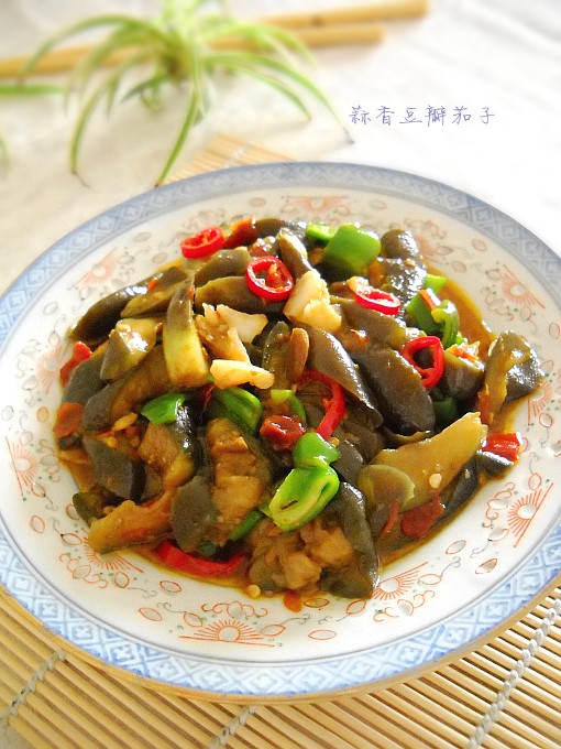 蒜香豆瓣茄子的做法-醬香味燒菜譜-易網(wǎng)健康養(yǎng)生網(wǎng) 蒜香豆瓣茄子的做法-醬香味燒菜譜