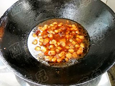 黃豆蛋白紅燒肉的做法-家常味燒菜譜-易網(wǎng)健康養(yǎng)生網(wǎng) 黃豆蛋白紅燒肉的做法-家常味燒菜譜