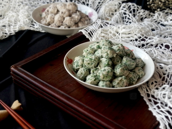 自制兩種火鍋肉丸，真材實(shí)料看得見！的做法-咸鮮味煮菜譜