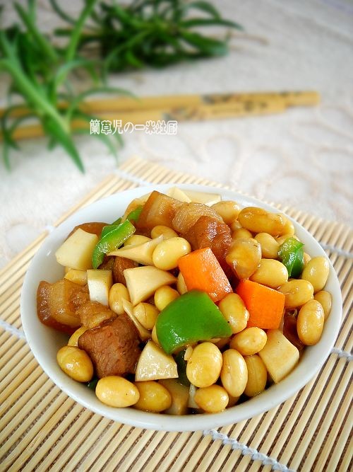 黃豆蛋白紅燒肉的做法-家常味燒菜譜