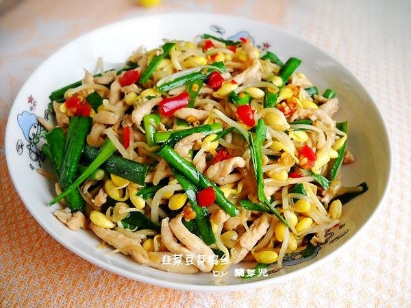 韭菜豆芽雞絲的做法-家常味炒菜譜-易網健康養生網 韭菜豆芽雞絲的做法-家常味炒菜譜