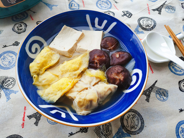 除夕餐桌上最后一道菜品——全家福，有它就圓滿了的做法-咸鮮味煮菜譜