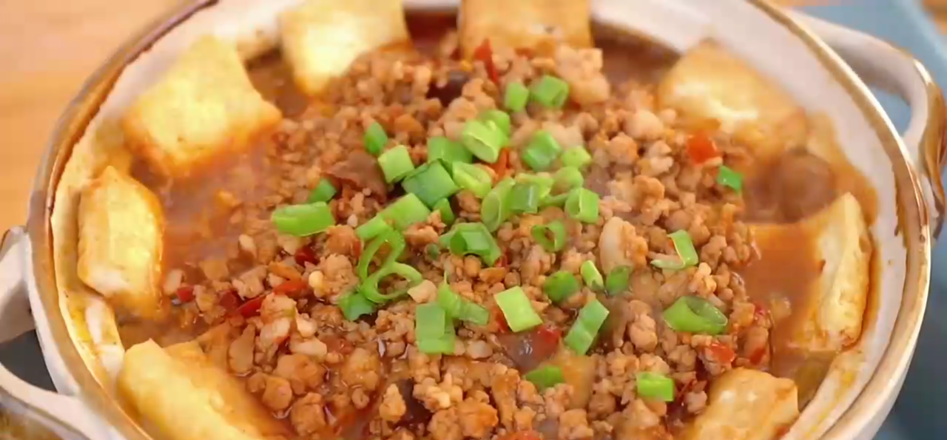 茄子豆腐煲的做法-茄汁味煲菜譜-易網健康養生網 茄子豆腐煲的做法-茄汁味煲菜譜