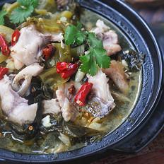 魚的做法這么多，我獨愛酸菜魚，湯鮮肉嫩，比水煮魚片更營養！的做法-酸辣味煮菜譜