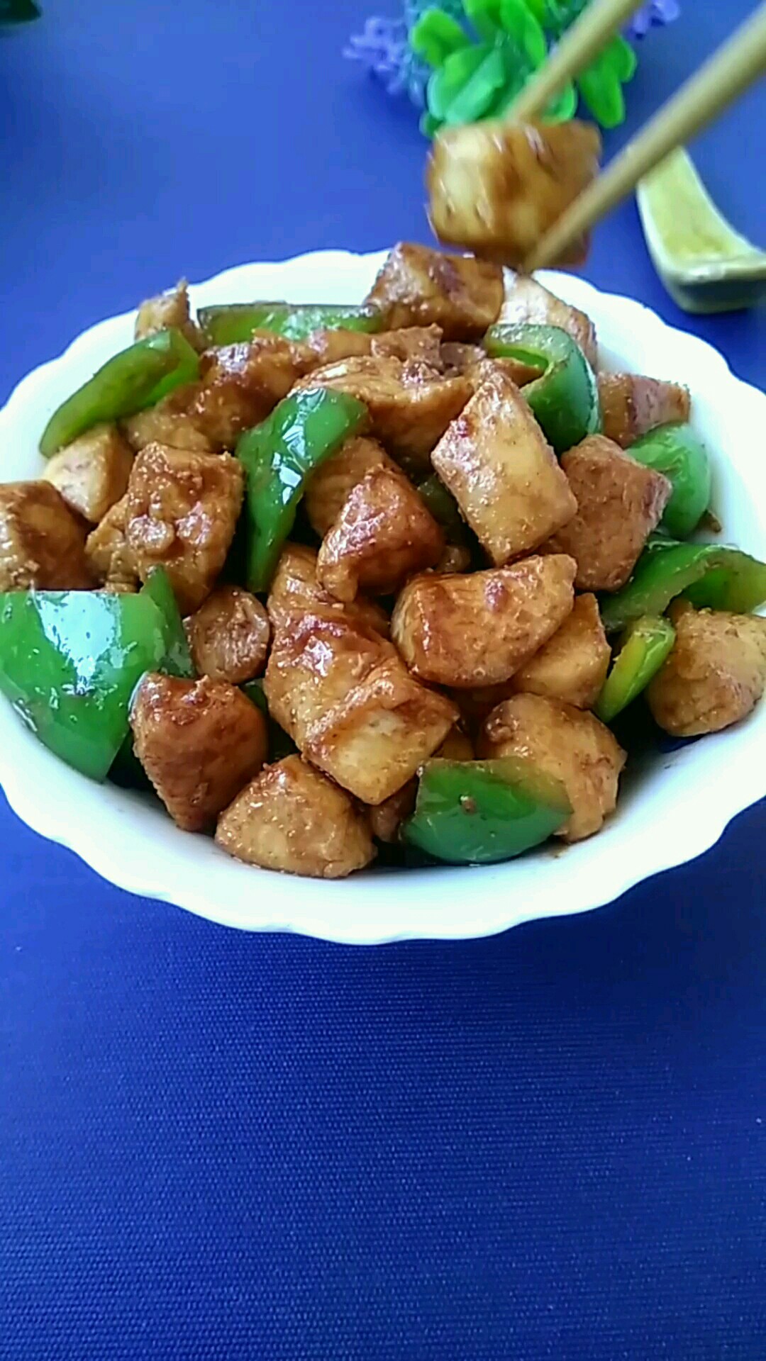 醬香味道 米飯殺手的做法-醬香味炒菜譜-易網健康養生網 醬香味道 米飯殺手的做法-醬香味炒菜譜