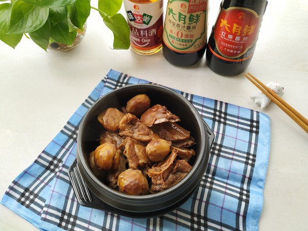 年菜必不可少の栗子燒板鴨,新的一年事業(yè)順心就吃它的做法-咸鮮味燉菜譜-易網(wǎng)健康養(yǎng)生網(wǎng) 年菜必不可少の栗子燒板鴨,新的一年事業(yè)順心就吃它的做法-咸鮮味燉菜譜