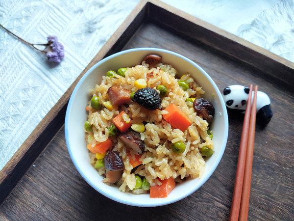 電飯煲臘肉燜飯的做法-其它口味煮菜譜-易網健康養生網 電飯煲臘肉燜飯的做法-其它口味煮菜譜