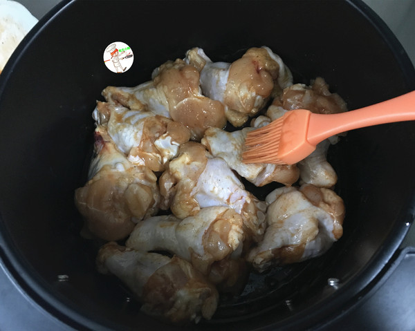 奧爾良烤雞翅根的做法-香辣味烤菜譜-易網(wǎng)健康養(yǎng)生網(wǎng) 奧爾良烤雞翅根的做法-香辣味烤菜譜