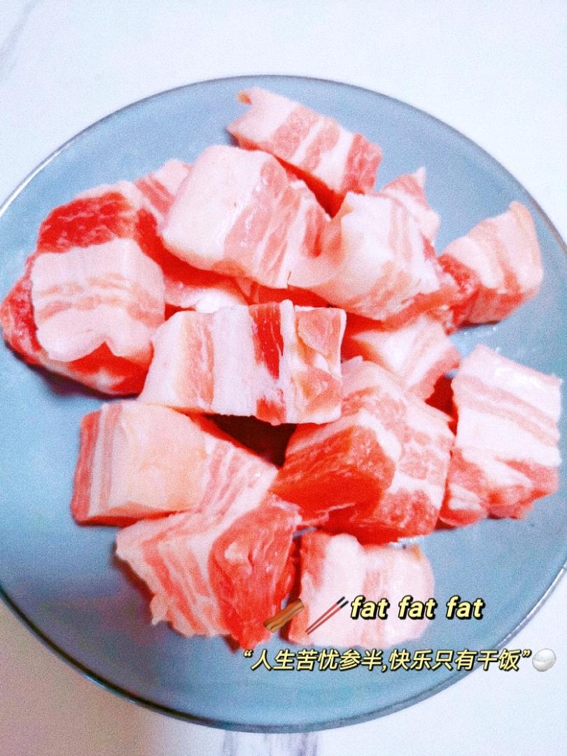2分鐘學會的紅燒肉的做法-甜味煮菜譜-易網<a href=http://m.aoa7937.com/ target=_blank class=infotextkey>健康養生</a>網 2分鐘學會的紅燒肉的做法-甜味煮菜譜