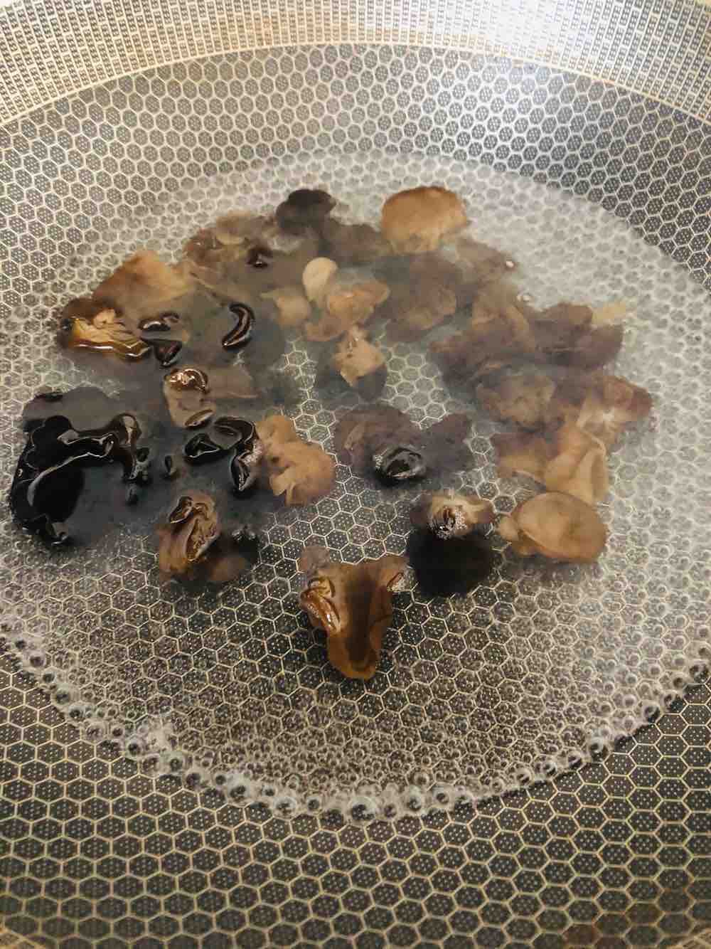 咸肉蒸娃娃菜的做法-家常味蒸菜譜-易網健康養生網 咸肉蒸娃娃菜的做法-家常味蒸菜譜