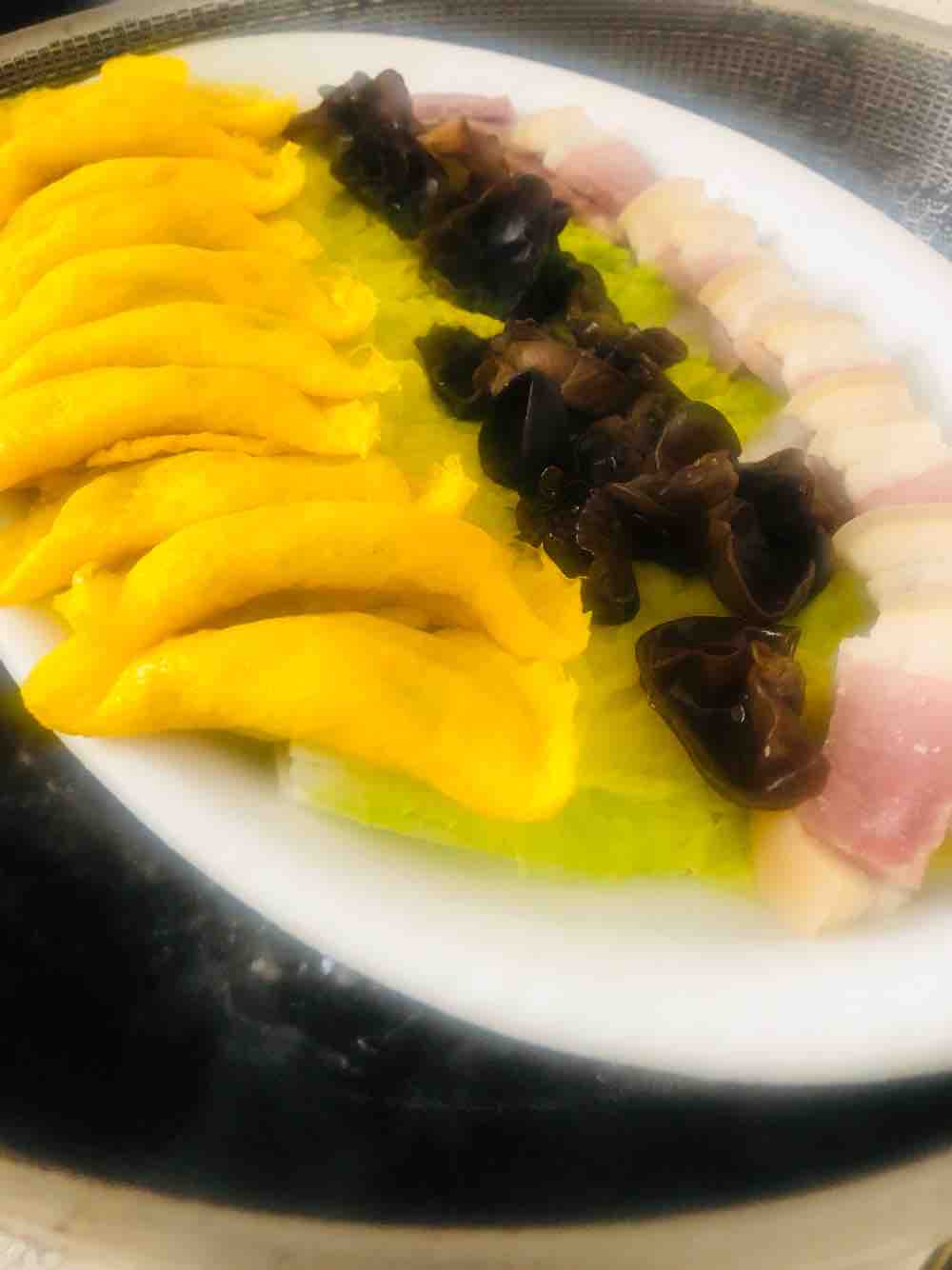 咸肉蒸娃娃菜的做法-家常味蒸菜譜-易網健康養生網 咸肉蒸娃娃菜的做法-家常味蒸菜譜