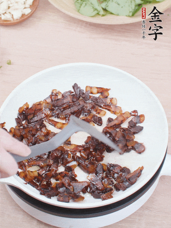 醬油肉炒空心菜的做法-家常味炒菜譜-易網健康養生網 醬油肉炒空心菜的做法-家常味炒菜譜