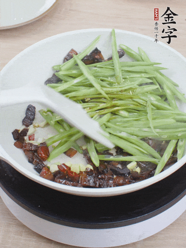 醬油肉炒四季豆的做法-家常味炒菜譜-易網健康養生網 醬油肉炒四季豆的做法-家常味炒菜譜