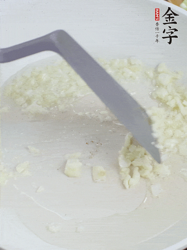 火腿醬炒西葫蘆的做法-麻辣味炒菜譜-易網健康養生網 火腿醬炒西葫蘆的做法-麻辣味炒菜譜